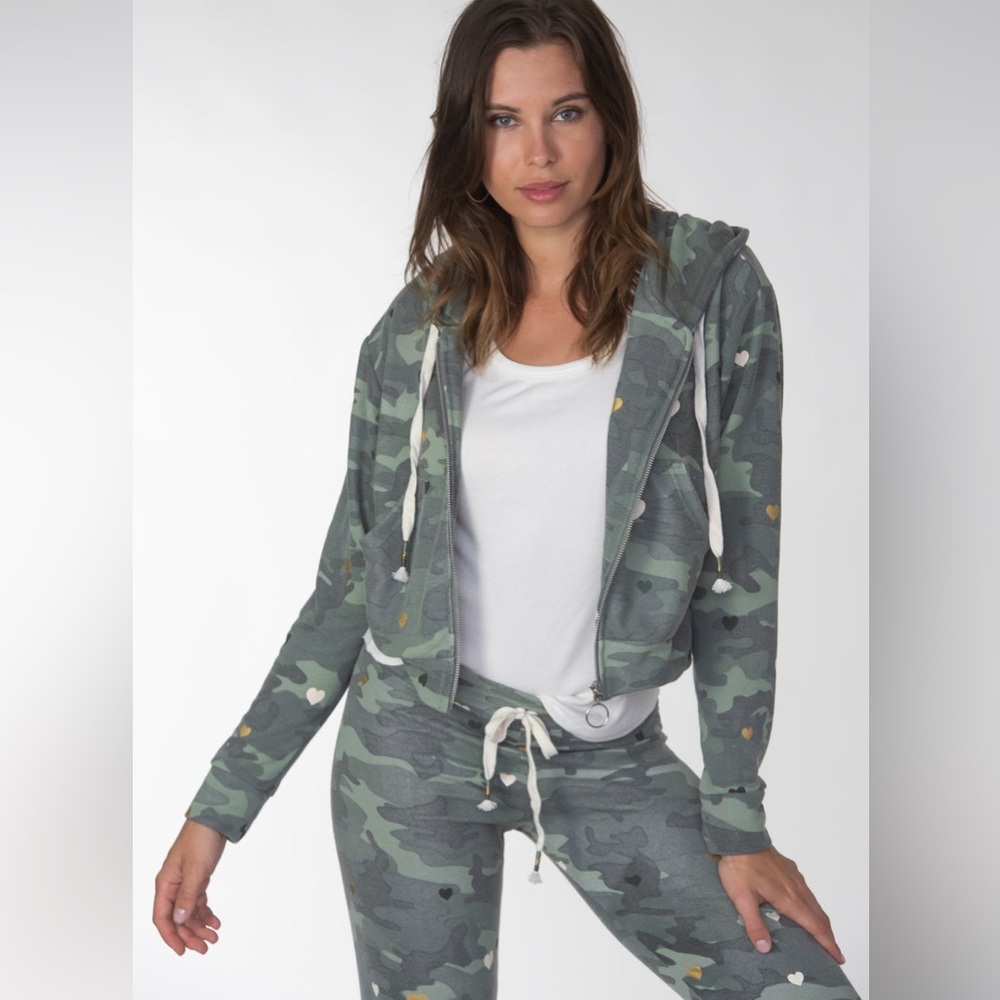 2 piece Global Love camo set